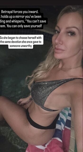 Full leaked Mariahhbrianne private photo