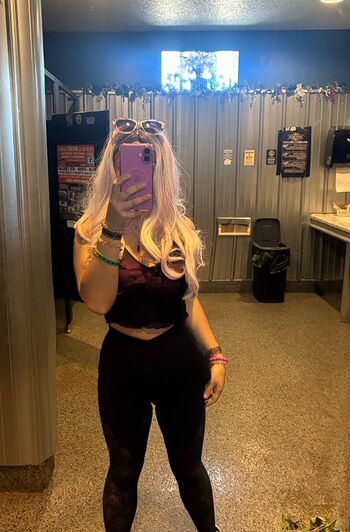 Full leaked Mariahhxlynn private photo