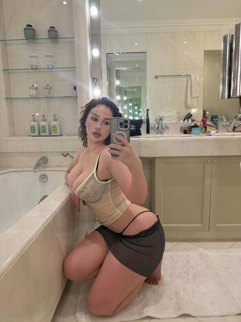 Full leaked Mariana marjana page private photo