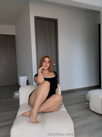 Full leaked Marianahoyosr private photo