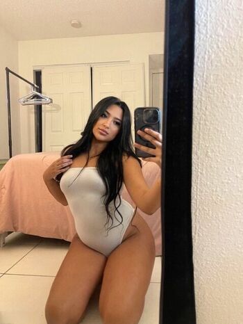 Full leaked Marianajose private onlyfans photo