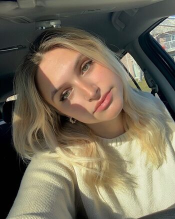 Full leaked Marianne surprenant private photo