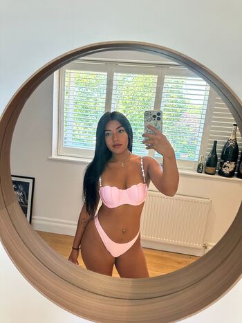 Full leaked Marianny dey page private photo