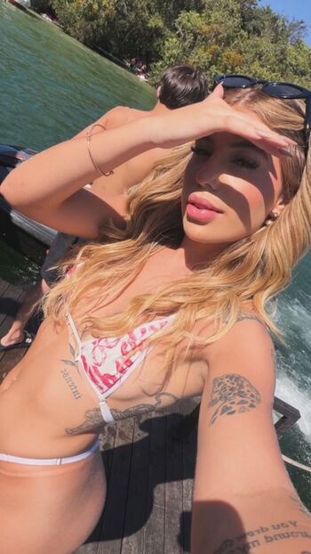 Full leaked Mariany gomes private photo