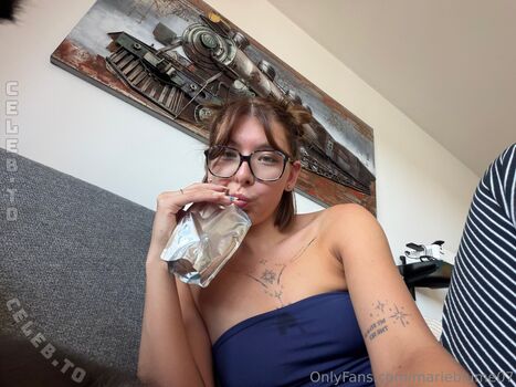 Full leaked Marie blume private photo