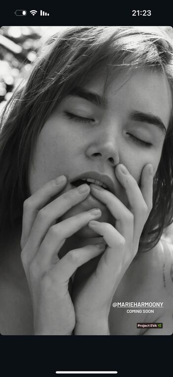 Full leaked Marieharmoony private onlyfans photo