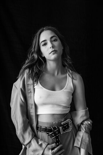 Full leaked Mariel molino private onlyfans photo