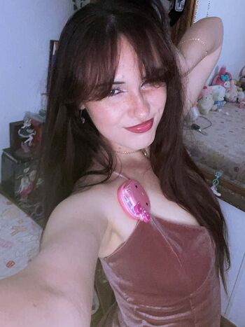 Full leaked Mariettamoon private onlyfans photo