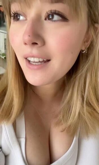 Full leaked Marika private photo