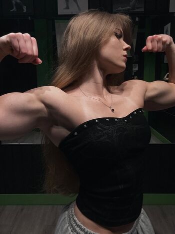Full leaked Marilynamberr private photo