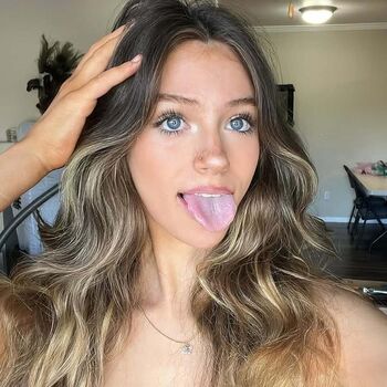 Full leaked Marin g private onlyfans photo