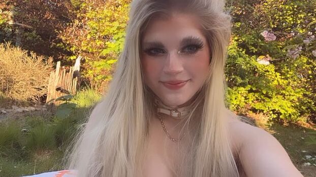 Full leaked Marina joyce private photo