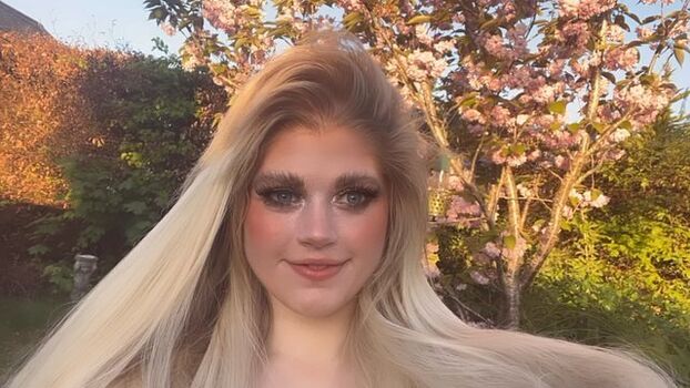 Full leaked Marina joyce private photo