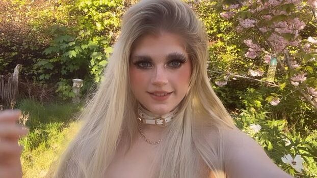 Full leaked Marina joyce private photo