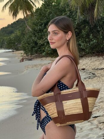 Full leaked Marine dauchez page private onlyfans photo