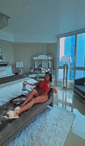 Full leaked Maripily page private photo