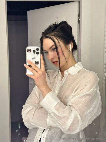 Full leaked Maripsis private photo