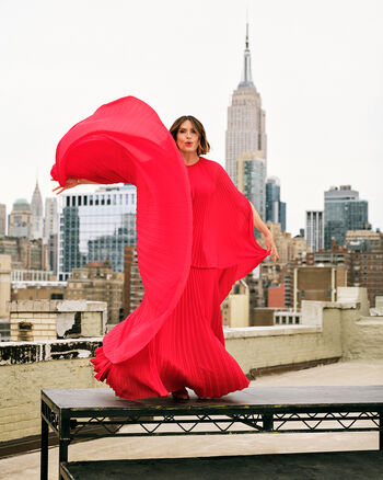 Full leaked Mariska hargitay private photo