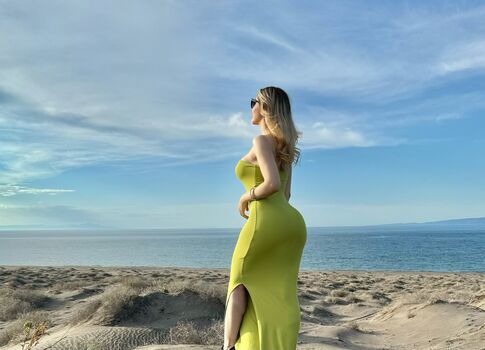 Marisol Dovala. La Chica Del Clima