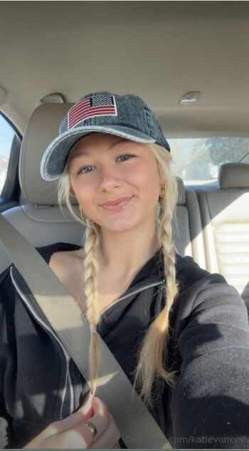 Full leaked Marissablakee private onlyfans photo