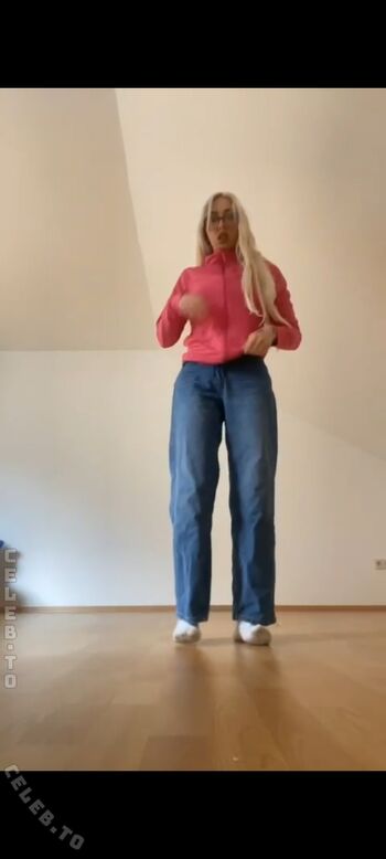 Full leaked Marlenii private onlyfans photo