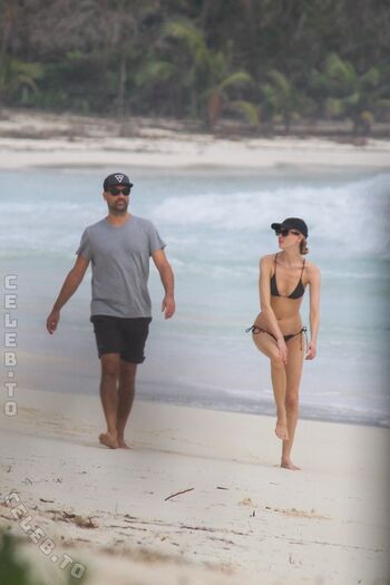 Full leaked Martha hunt page private onlyfans photo