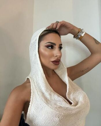 Full leaked Martina bandi page private photo