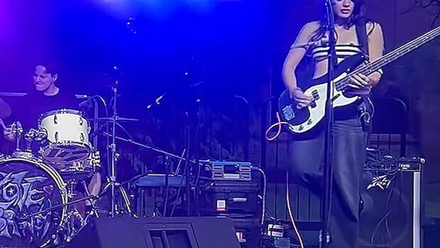 Full leaked Martina from pacifica band private photo