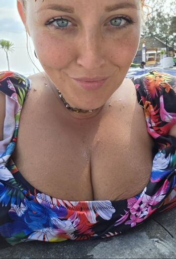 Full leaked Martinalare martina bruni page private photo