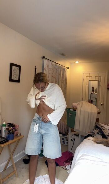 Full leaked Mary canterbury private photo