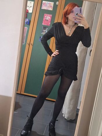 mary_mayfair_