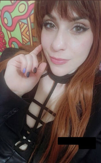 mary_mayfair_