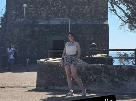 mary_mayfair_