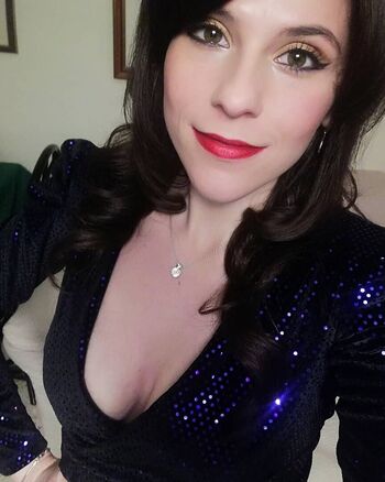 mary_mayfair_