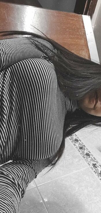 Full leaked Maryam ahmed private photo