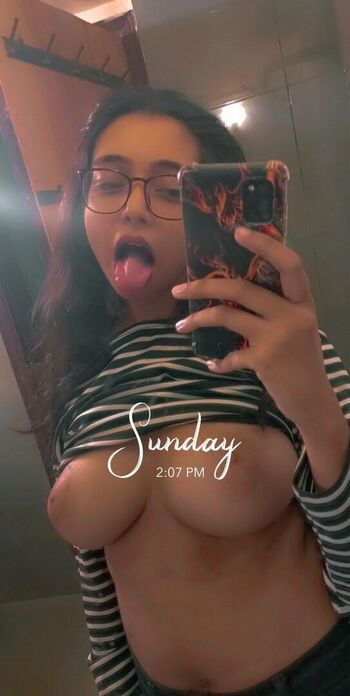 Full leaked Maryam ahmed private photo