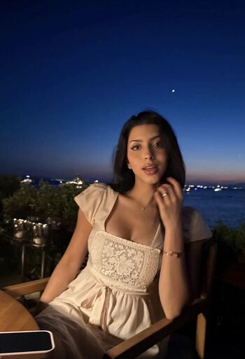 Full leaked Maryamazinani private photo