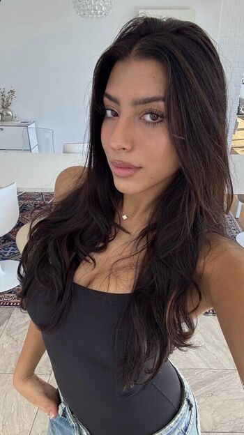 Full leaked Maryamazinani private photo