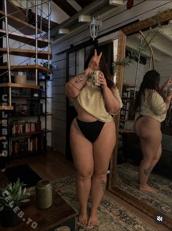 Full leaked Maryismyra private photo