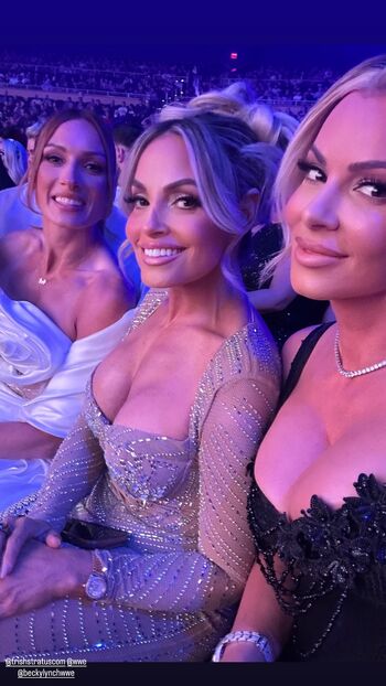 Full leaked Maryse wwe private photo