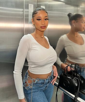 Full leaked Maryyyxlo page private photo