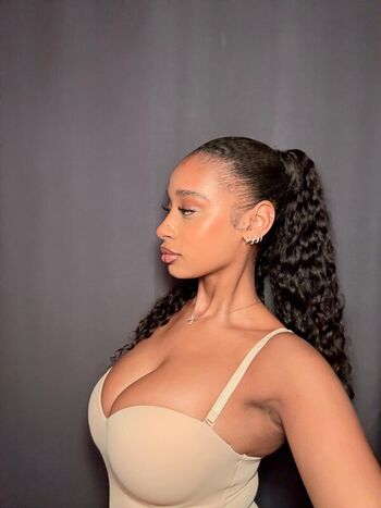 Full leaked Maryyyxlo private photo