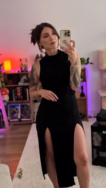 Full leaked Marzz private onlyfans photo