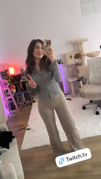 Full leaked Marzz private onlyfans photo