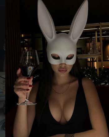 Full leaked Maskyrabbit private photo