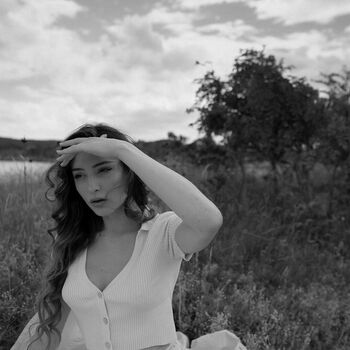 Full leaked Mathildahogbergs private onlyfans photo