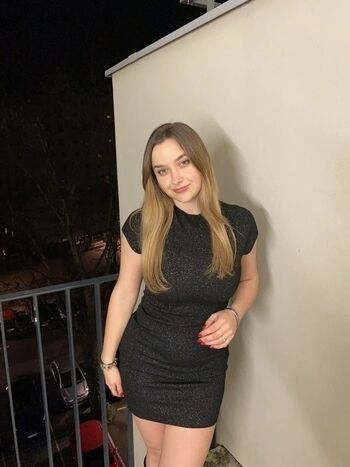 Full leaked Mathilde alln page private onlyfans photo