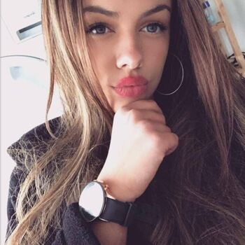 Full leaked Mathilde modele page private photo