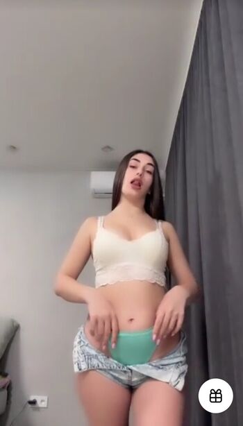 Full leaked Matilda  m darya private onlyfans photo