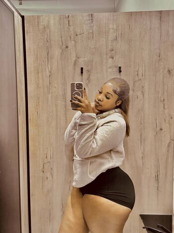 Full leaked Matshidiso private onlyfans photo